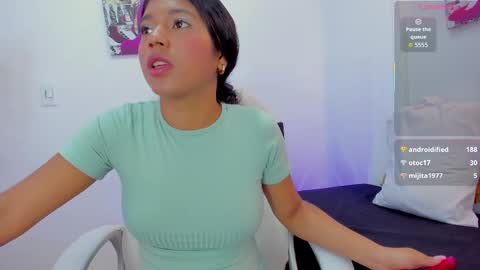 Snapshot of andrea_sancheez chatting on September 9, 1:33 pm Andrea online show from September 9, 1:33 pm