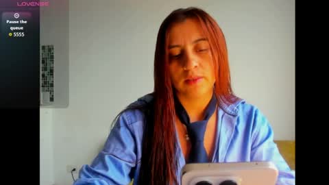 andrea_tasty_ofc online show from August 4, 12:01 pm