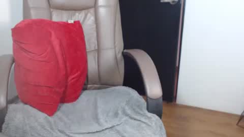 andreadelgado online show from March 11, 6:33 pm