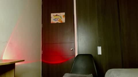 Snapshot of andreew_santana chatting on October 20, 12:48 am Andrew online show from October 20, 12:48 am
