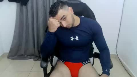 andres180950734 online show from May 14, 11:47 pm