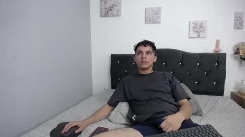 andres_69_fantasy online show from February 25, 2:15 am