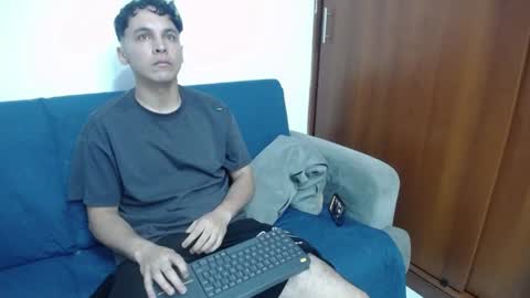 andres_69_fantasy online show from June 21, 11:22 pm