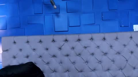 insta andres clark  online show from November 24, 6:39 pm