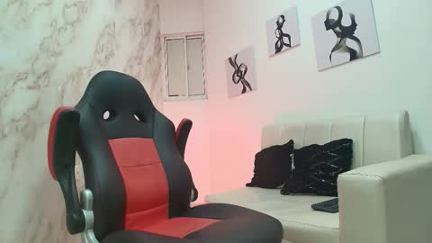 ANDRES  online show from December 18, 5:36 am