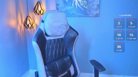 Andres online show from April 13, 1:59 pm