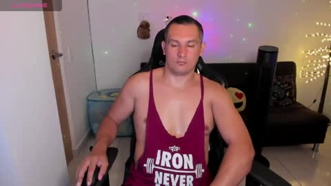 Andreslush04 online show from May 17, 12:53 am