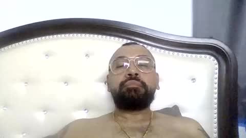 andressantamaria online show from June 7, 11:32 pm