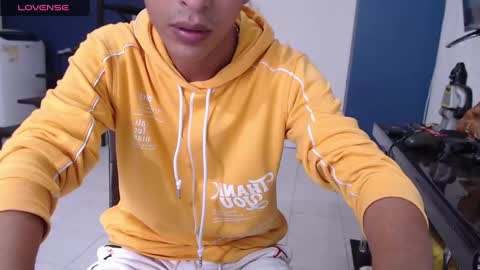 Andres Dean online show from December 9, 5:08 pm