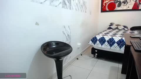 Andres Dean online show from December 17, 6:31 pm