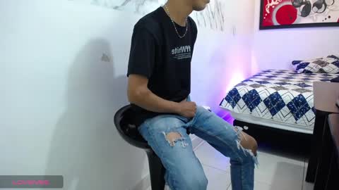 Andres Dean online show from December 13, 4:38 pm