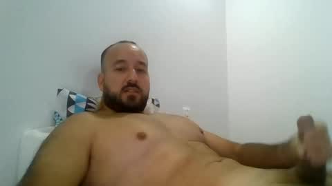 andressx06 online show from June 9, 3:33 pm
