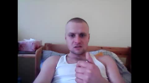 andrew3356577 online show from February 16, 9:59 am