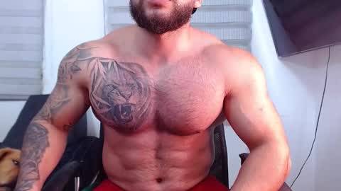 andrew_holden__ online show from February 10, 12:02 am