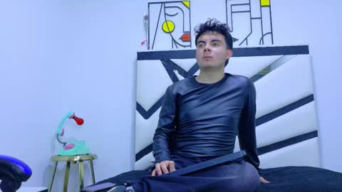 ANDREW online show from January 7, 7:41 pm