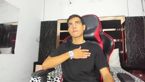 Joanandres2003 online show from January 6, 12:57 pm