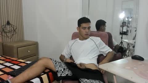 Joanandres2003 online show from January 22, 1:42 am