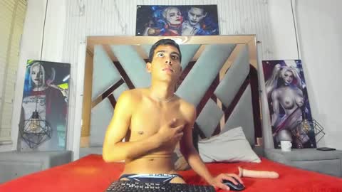 Joanandres2003 online show from January 10, 9:13 am