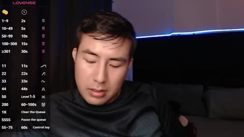 Snapshot of andrewmhilton_ chatting on September 26, 7:27 am andrewmhilton_ online show from September 26, 7:27 am