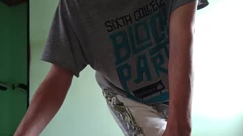 Andres online show from December 2, 3:42 pm