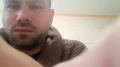 andrey21q online show from April 12, 6:06 am