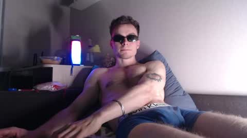 andrian_sweety online show from May 19, 1:56 am