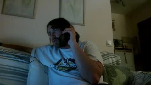 andriysio95 online show from May 16, 7:34 pm