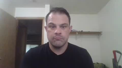 Snapshot of androidified chatting on September 11, 10:00 pm androidified online show from September 11, 10:00 pm