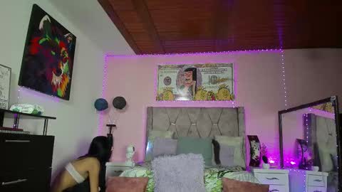 Snapshot of andromedashine chatting on September 17, 3:32 am vero paez online show from September 17, 3:32 am