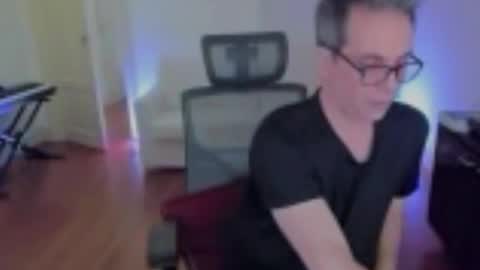 Andrew online show from December 7, 10:50 am