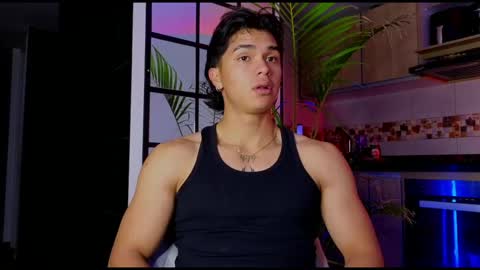 Snapshot of andypalmer_ chatting on October 20, 8:25 pm andy palmer online show from October 20, 8:25 pm