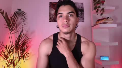 andypalmerr online show from May 31, 6:12 am