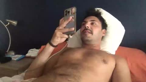 Snapshot of andyxxhot chatting on October 12, 8:21 pm andyxxhot online show from October 12, 8:21 pm
