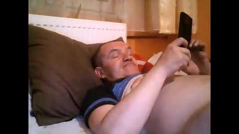 Angel online show from April 18, 9:48 pm