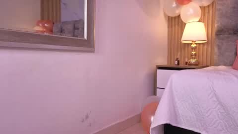 angel__kiss online show from February 25, 1:04 pm