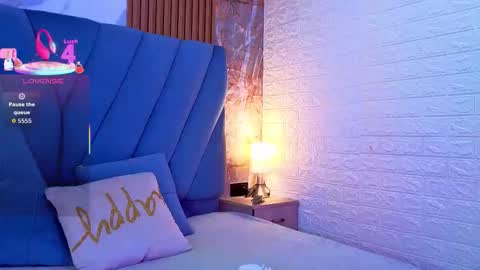 angel__red_ online show from October 2, 2:43 am