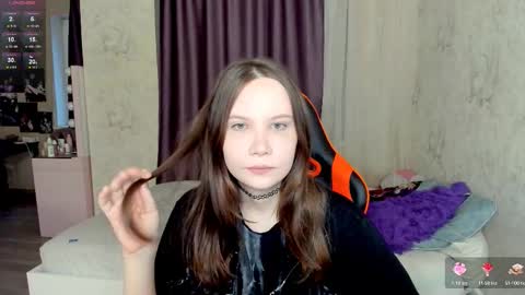Snapshot of angel_doll585 chatting on October 11, 1:49 pm Fallen Angel online show from October 11, 1:49 pm