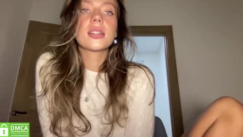 Snapshot of angel_from_sky chatting on October 6, 12:56 pm Greetings  Jess online show from October 6, 12:56 pm