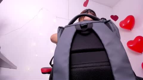 angel hardy online show from March 27, 11:00 am