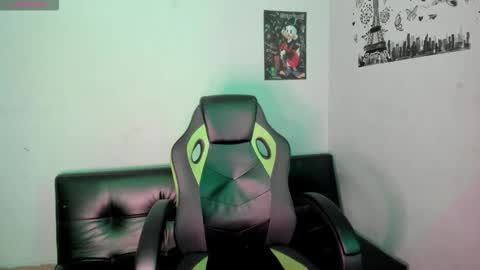 ngel  EVERYDAY from 2145 to 0500am Colombia hour online show from December 4, 11:37 pm