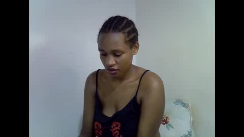 angel_mia5 online show from November 18, 5:38 pm