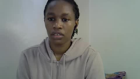 angel_mia5 online show from December 3, 10:05 am