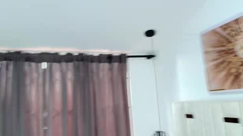 Nicolle  online show from October 23, 11:23 am