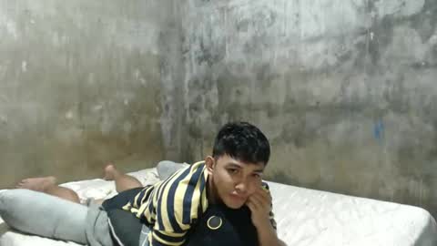 Snapshot of angel_rafael chatting on September 14, 4:08 pm angel_rafael online show from September 14, 4:08 pm
