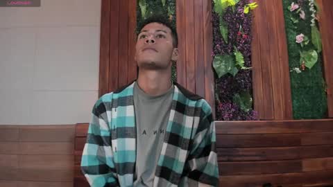 Angel  online show from April 7, 11:34 am