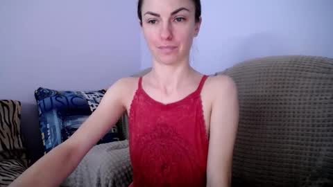 Zoe online show from November 18, 9:45 am