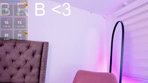 Ange online show from October 15, 8:09 pm