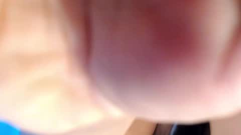Snapshot of angela_santana_ chatting on February 17, 6:50 pm Angela online show from February 17, 6:50 pm