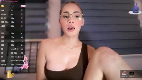 Jamie online show from October 3, 8:17 pm