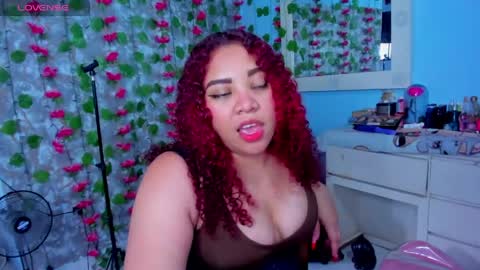 Angela online show from June 2, 9:50 pm